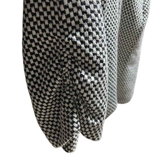 Torrid Black and White Houndstooth Jacket - Picture 4 of 4